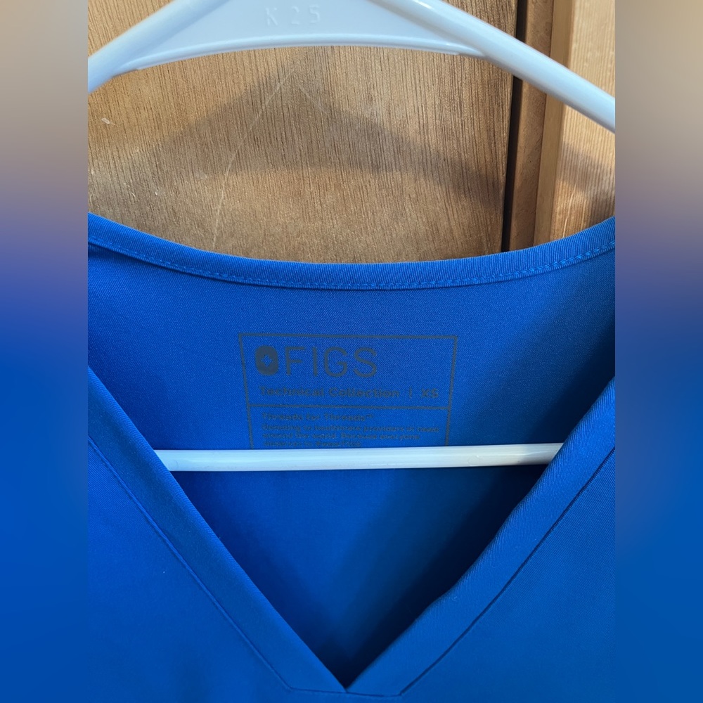 Figs scrub tops, never worn